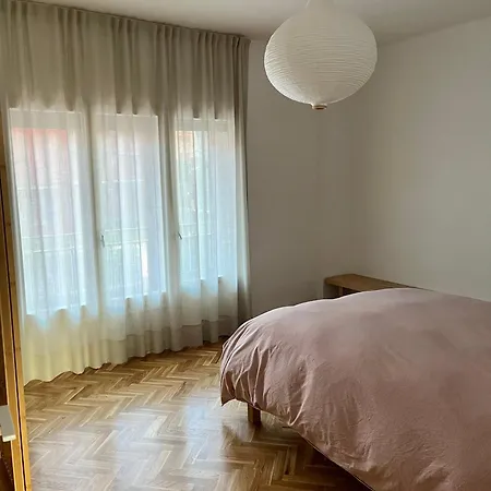 Piso Centrico En *